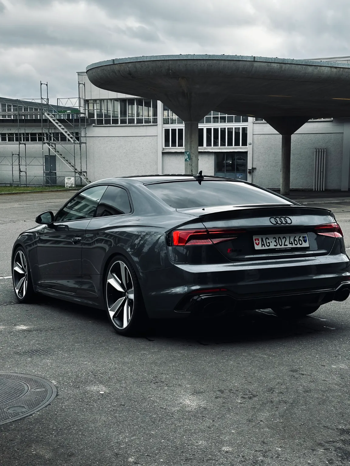 AUDI RS5 8